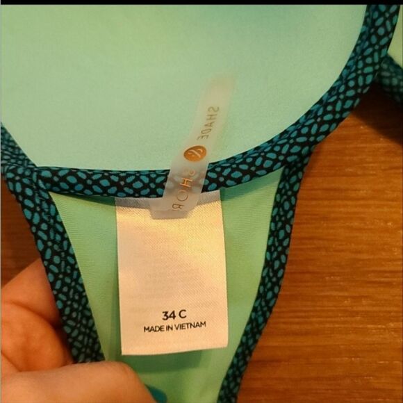 Shade & Shore Light Blue Swim Top 34C - Picture 3 of 3